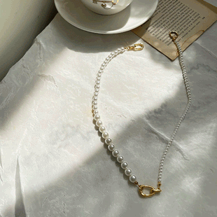 2259 Faux Pearl Metal Necklace