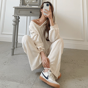 3759 Wide Cable Knit Pants