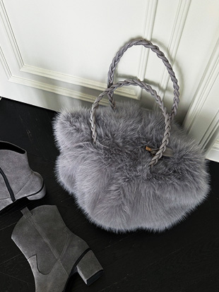 도허코 퍼숄더백