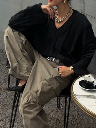 비카도 꽈배기니트