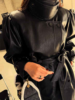 센드보 레더퍼프트렌치코트