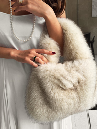 카지본 사가폭스퍼빅토트백