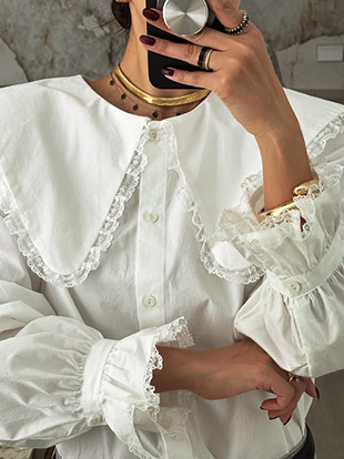 아멜브 레이스블라우스