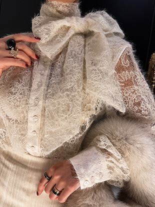 오투벨 시스루리본블라우스