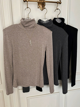 디본드 울폴라티