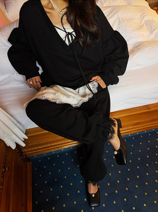 타빌프 브이넥맨투맨