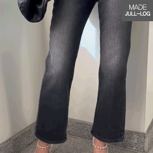 2036 Semi-Bootcut Fleece-Lined Jeans